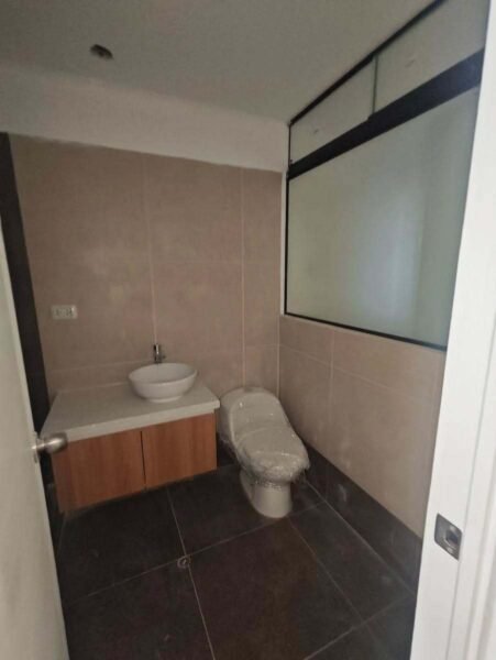 DEPARTAMENTO DE ESTRENO EN LA CALERA – SURQUILLO