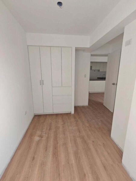 DEPARTAMENTO DE ESTRENO EN LA CALERA – SURQUILLO