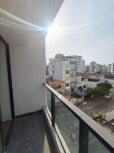 DEPARTAMENTO DE ESTRENO EN LA CALERA – SURQUILLO