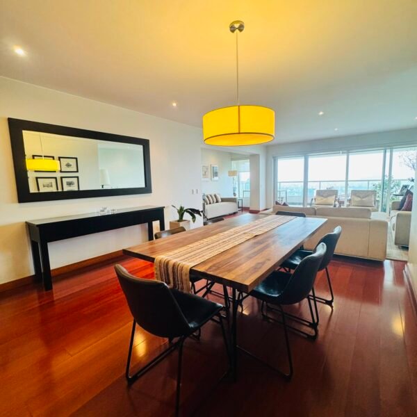 Departamento en venta en Cerros de Camacho
