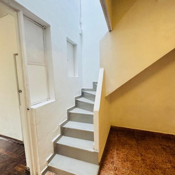 Casa tipo chalet en venta Lince