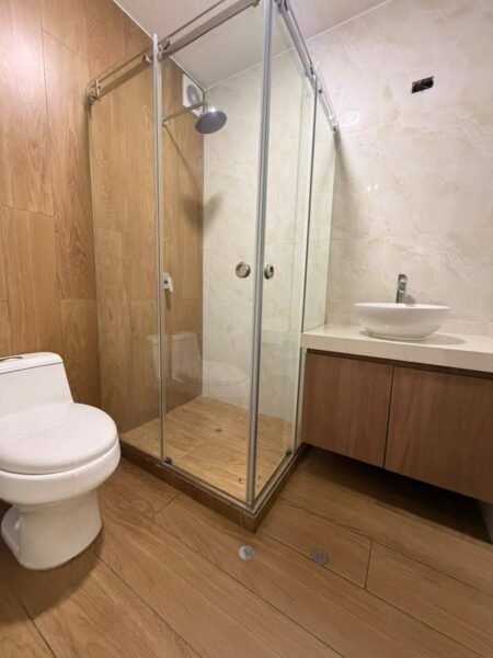 DEPARTAMENTO EN VENTA CON VISTA EXTERIOR SAN BORJA