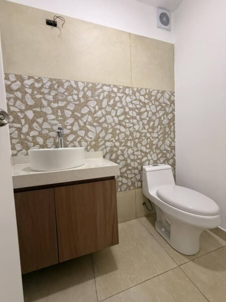 DEPARTAMENTO EN VENTA CON VISTA EXTERIOR SAN BORJA
