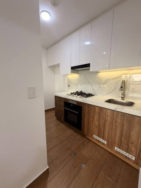 DEPARTAMENTO EN VENTA CON VISTA EXTERIOR SAN BORJA