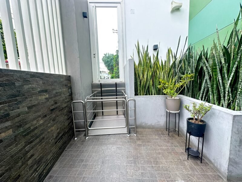 VENTA DE DUPLEX EXCELENTE UBICACION EN SAN BORJA