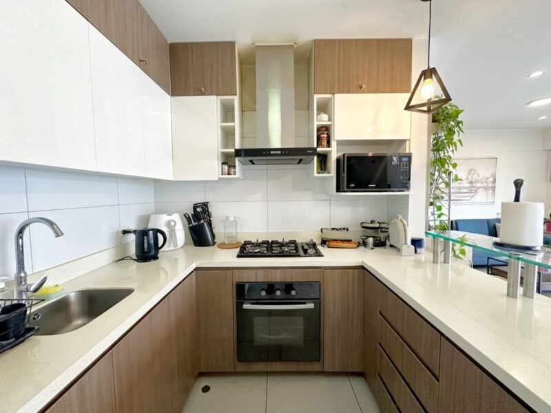 VENTA DE DUPLEX EXCELENTE UBICACION EN SAN BORJA