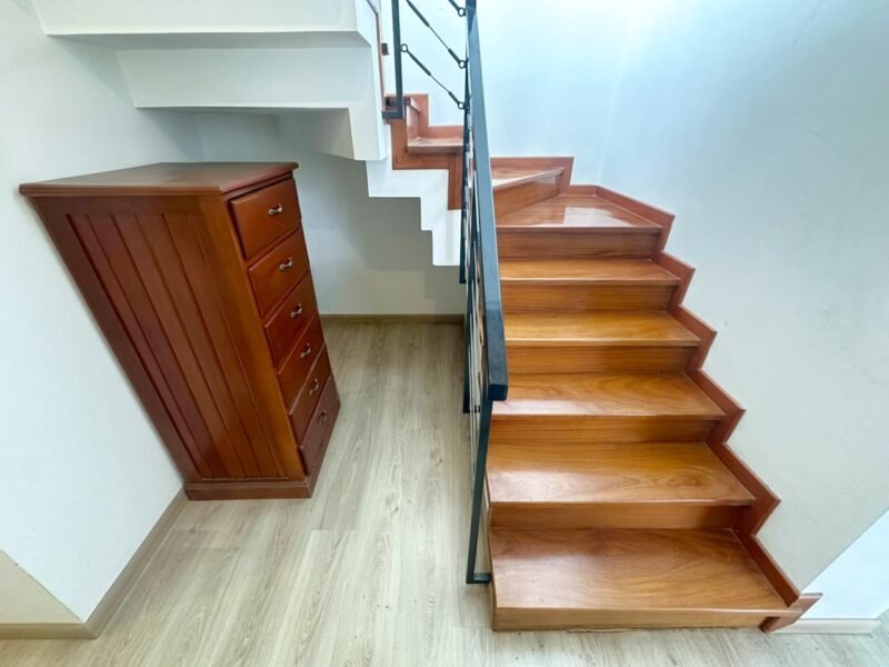 VENTA DE DUPLEX EXCELENTE UBICACION EN SAN BORJA