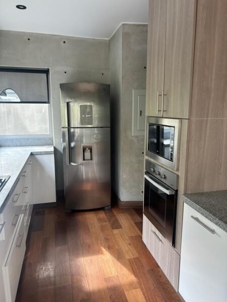 VENTA! De un departamento Loft en Calle Francia a Pasos del Malecon Cisneros Miraflores