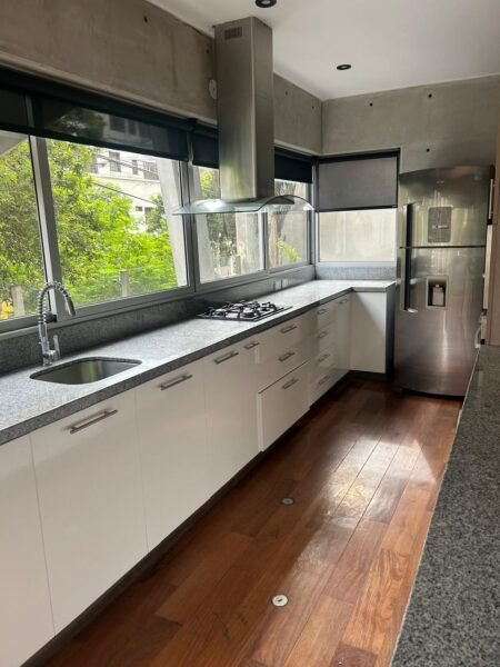 VENTA! De un departamento Loft en Calle Francia a Pasos del Malecon Cisneros Miraflores