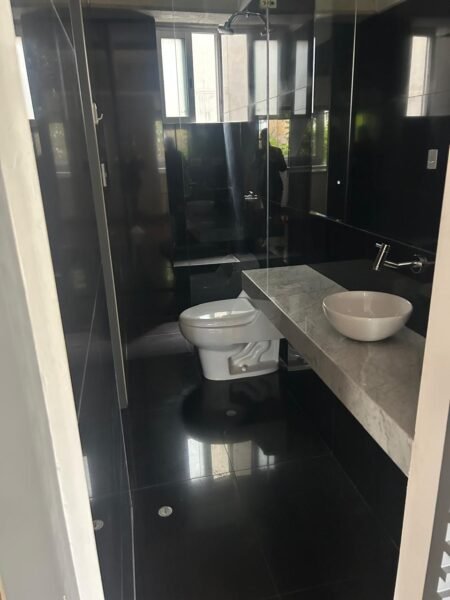 VENTA! De un departamento Loft en Calle Francia a Pasos del Malecon Cisneros Miraflores