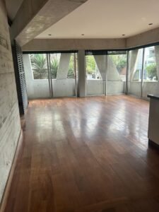 VENTA! De un departamento Loft en Calle Francia a Pasos del Malecon Cisneros Miraflores
