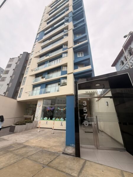 Dúplex con terraza y vista al mar en Magdalena del Mar