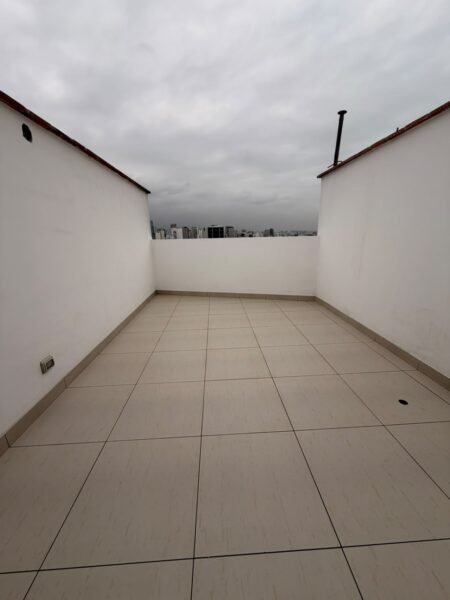 Dúplex con terraza y vista al mar en Magdalena del Mar