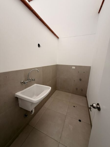 DÚPLEX DE ESTRENO EN MIRAFLORES
